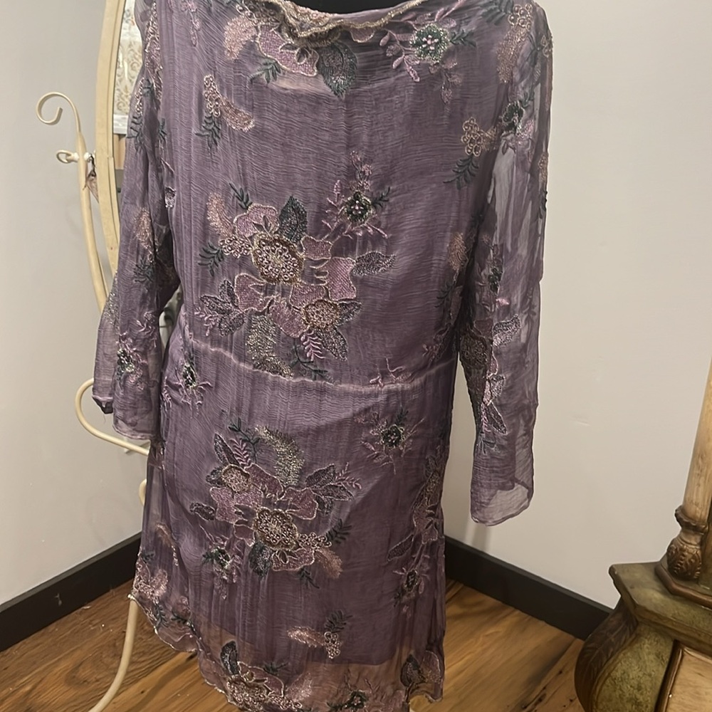 Dress - Picture 4 of 8